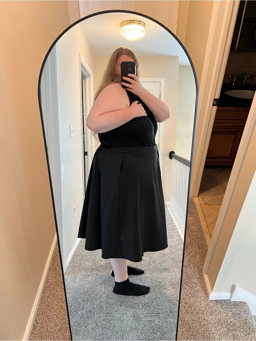 BloomChic Size 6X Black Midi Skirt